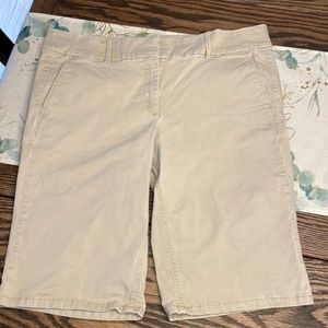 Skinny Bermuda Shorts, size 14.